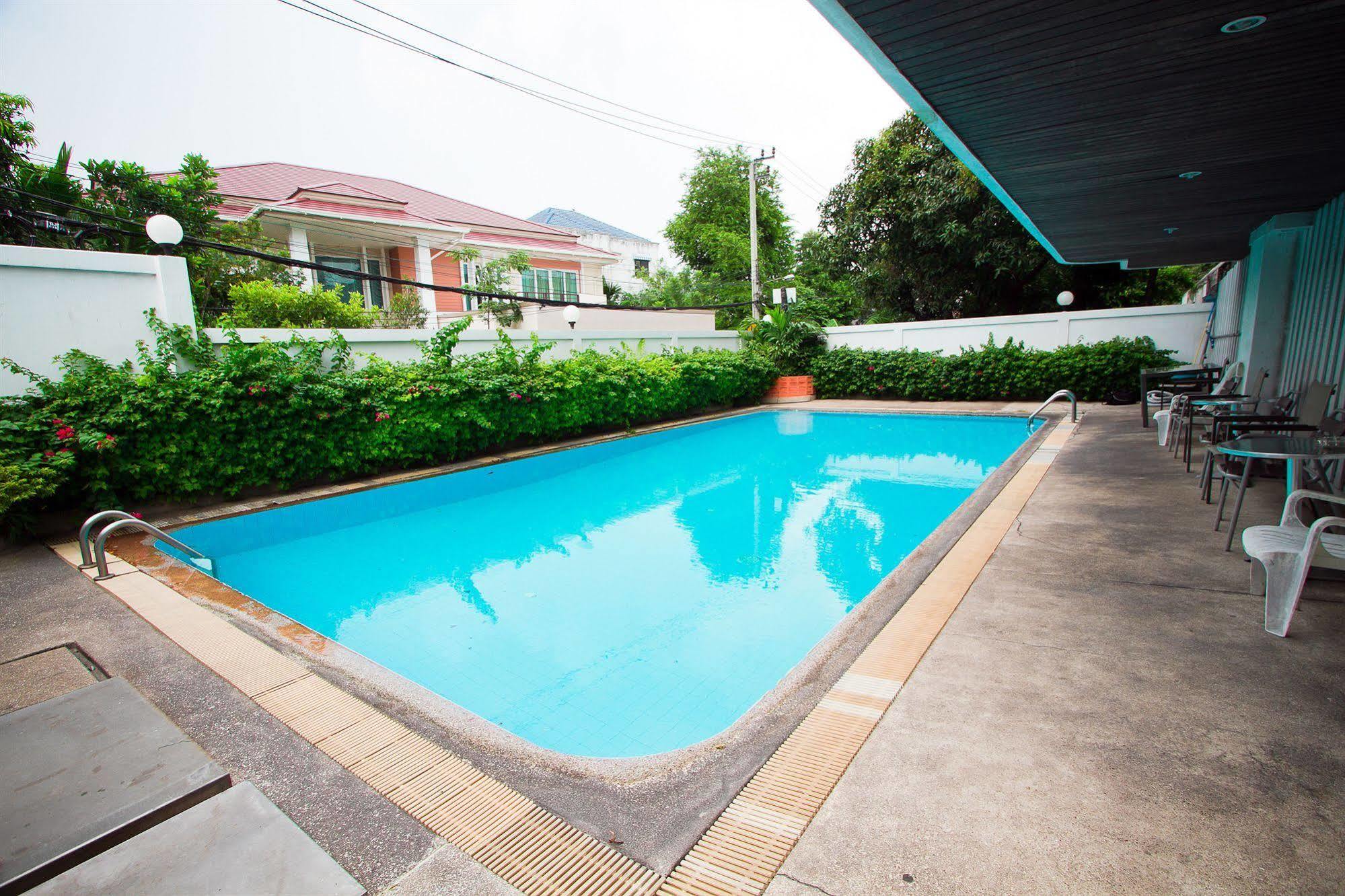 The Xp Bangkok Hotel Kültér fotó